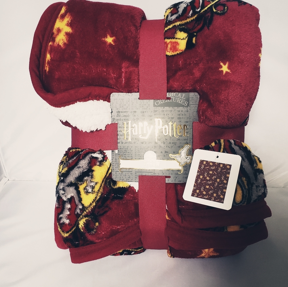 🧙‍♂️ Gryffindor Harry Potter Throw Blanket